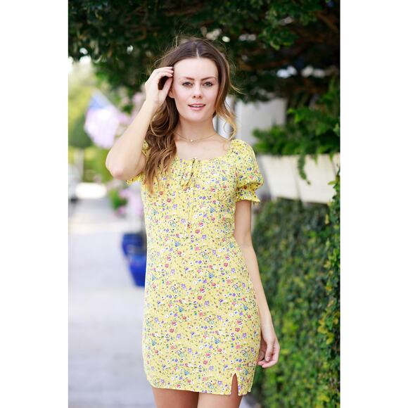 NWT - Yellow Floral Print Puff Sleeve Dress - XL - Picture 1 of 6